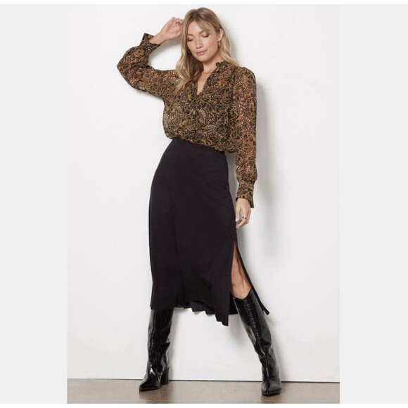 Evereve Level 99 Julia Faux Suede Midi Skirt Size XS Side Slit Modest Office NEW - Picture 2 of 16